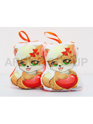 КОШЕЧКА С СЕРДЦЕМ