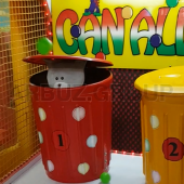 Детский аттракцион - хулиганы